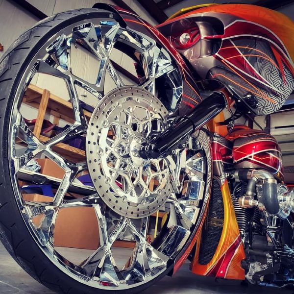 Chrome 3D Torque Harley Road Glide Bagger Motorcycle Wheel gallery image 6 1200 x 1200