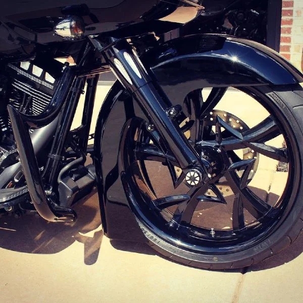 Black_SMT_Narcos_Harley_Road_Glide_Motorcycle_Bagger_Wheel_image_gallery_9_1200x1200