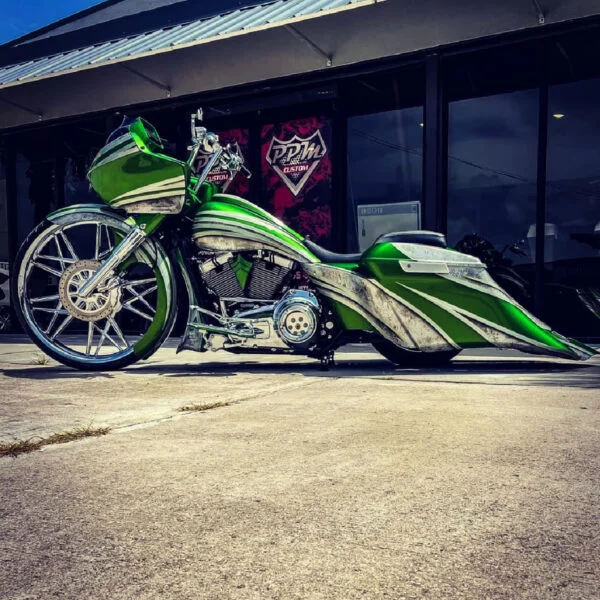 Chrome_SMT_Stiletto_Harley_Road_Glide_Motorcycle_Bagger_Wheel_image_gallery_4_1200x1200