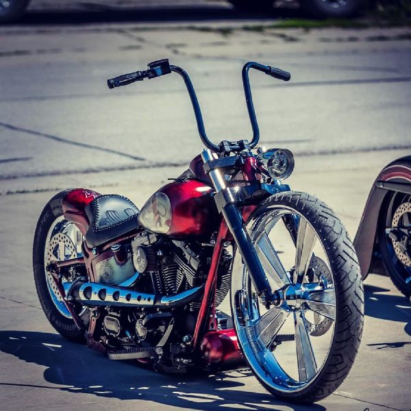 SMT_CHROME_HARLEY_SOFTAIL_MOTORCYCLE_WHEEL_GALLERY IMAGE 7 1200 x 1200