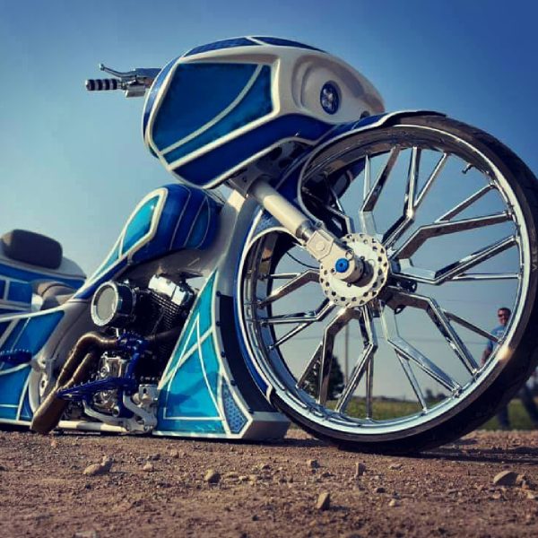 SMT_CHROME_HYPEX_MOTORCYCLE_WHEEL_HARLEY_ROAD_GLIDE_BAGGER_GALLERY IMAGE 5 1200 x 1200