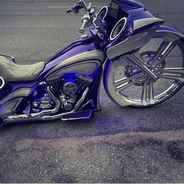 SMT_Chrome_Harley_Road_Glide_Motorcycle_Wheel_gallery_image_12_1200 x 1200